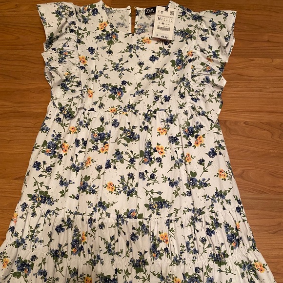Zara Dresses & Skirts - Womens dress